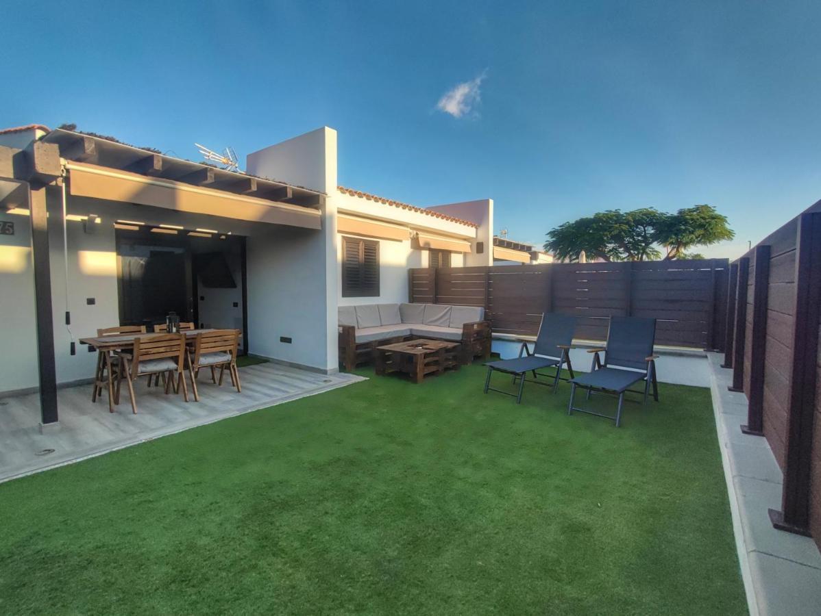 Bungalow Maspalomas Golf Con Jacuzzi, Piscina Y Jardin San Bartolomé Kültér fotó