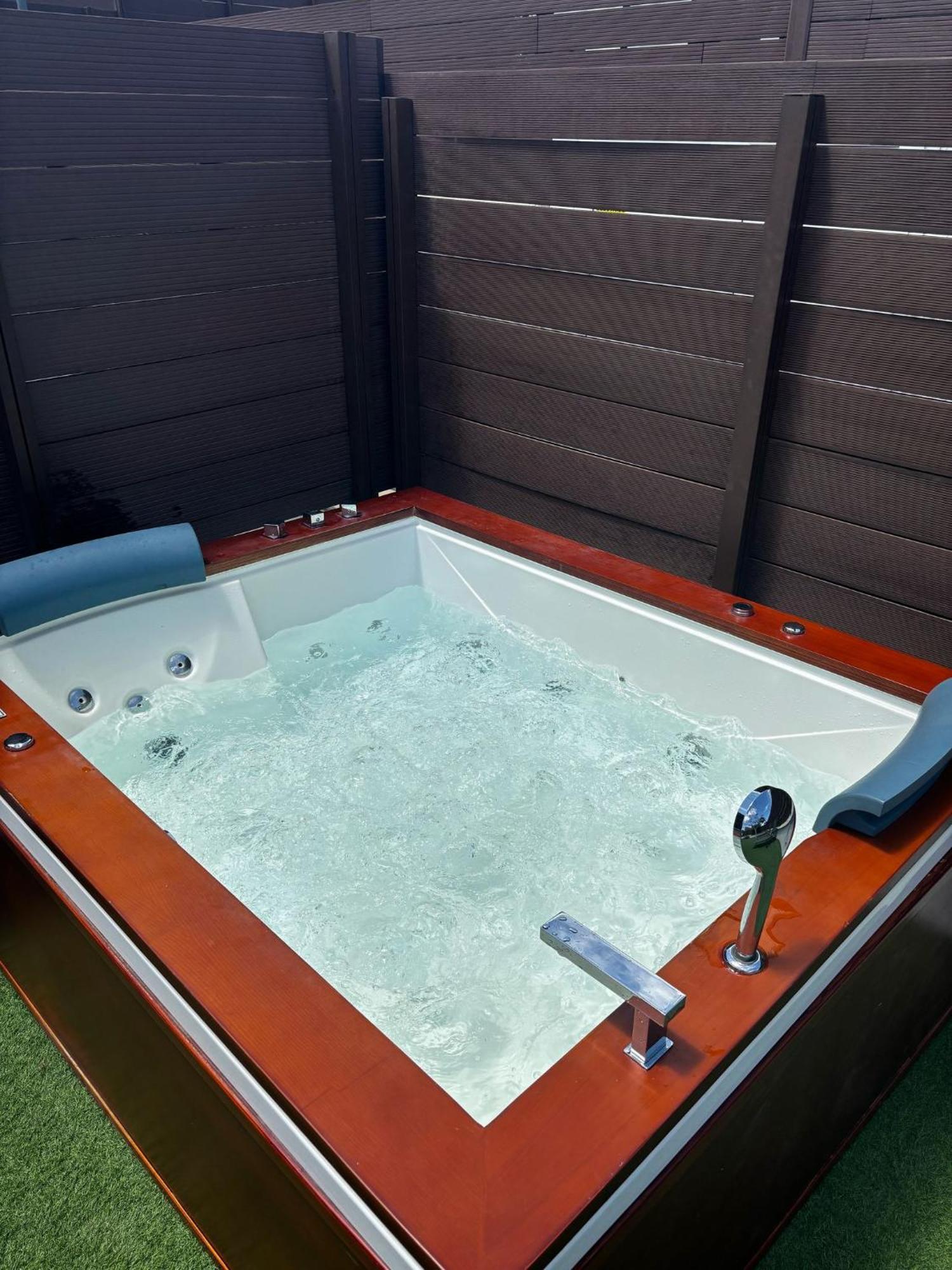 Bungalow Maspalomas Golf Con Jacuzzi, Piscina Y Jardin San Bartolomé Kültér fotó