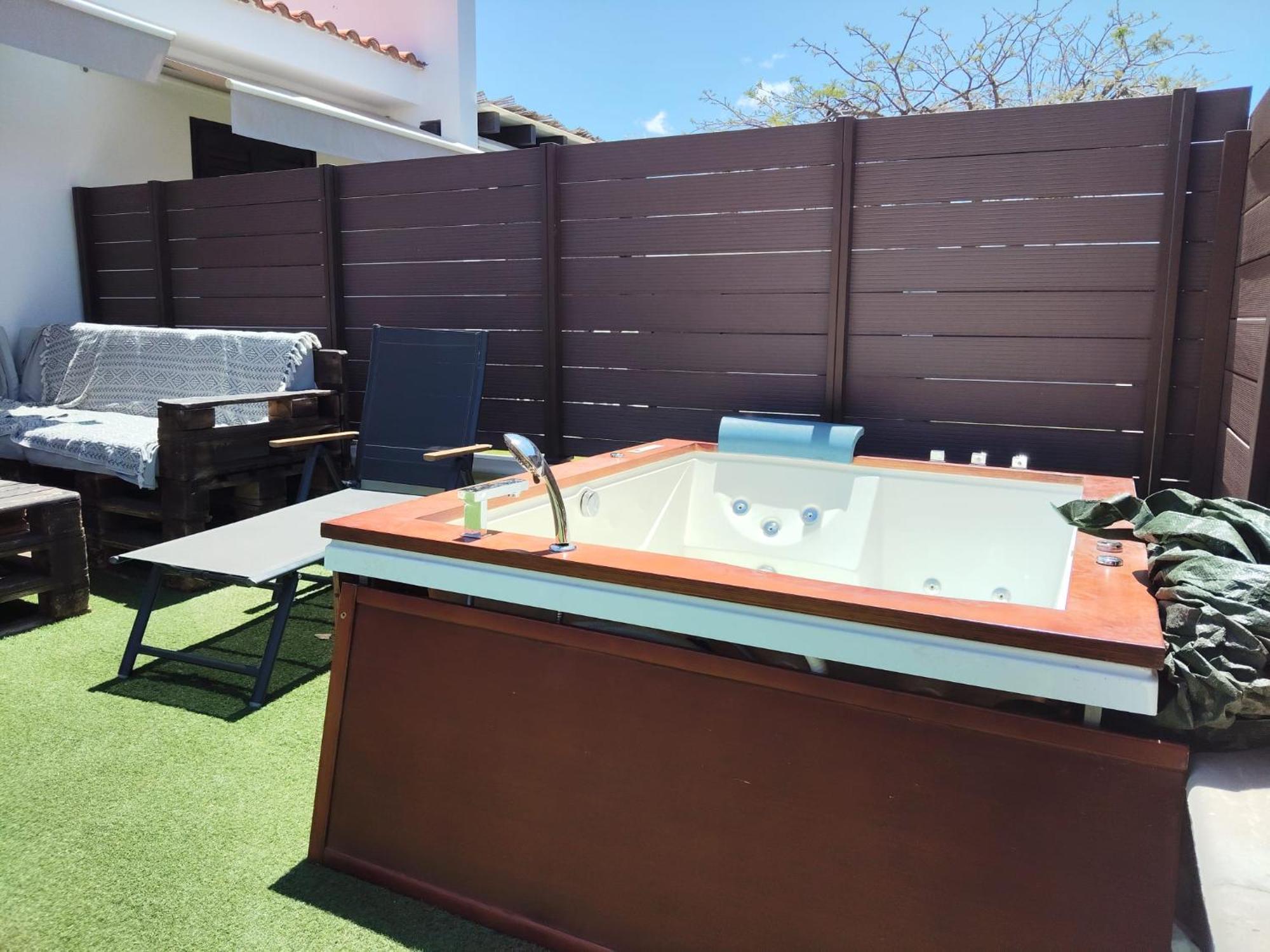 Bungalow Maspalomas Golf Con Jacuzzi, Piscina Y Jardin San Bartolomé Kültér fotó